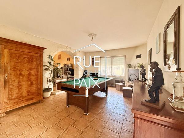 79310 MAZIERES EN GATINE Maison de caractère
