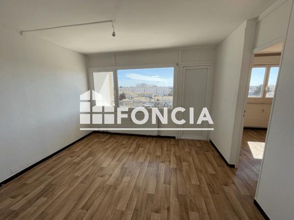 Location Appartement 2 pièces 40.85 m² - RUE DE L ANCIEN VELODROME Nîmes 30000