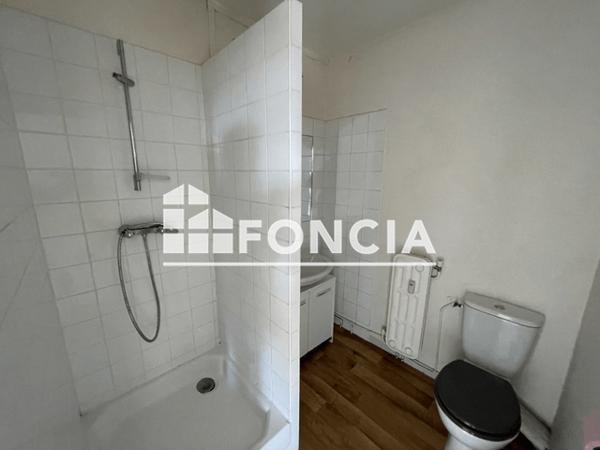 Location Appartement 2 pièces 40.85 m² - RUE DE L ANCIEN VELODROME Nîmes 30000