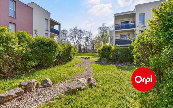 Maison à vendre    3 pièces • 63,23 m2 Saint-Priest