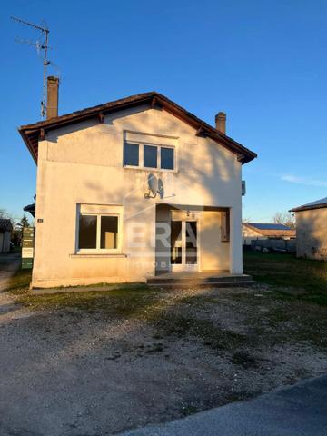 Maison individuelle avec 3 loyers à 5 min de Montpon-Ménestérol 8 pièces 137.64 m2