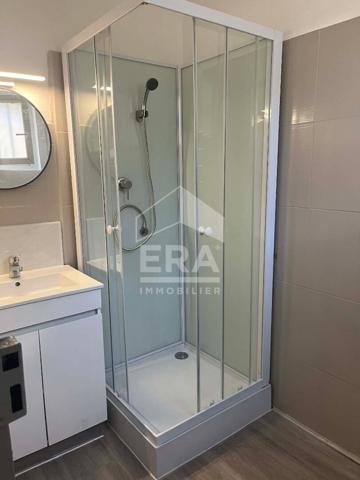Maison individuelle avec 3 loyers à 5 min de Montpon-Ménestérol 8 pièces 137.64 m2