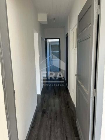 Maison individuelle avec 3 loyers à 5 min de Montpon-Ménestérol 8 pièces 137.64 m2
