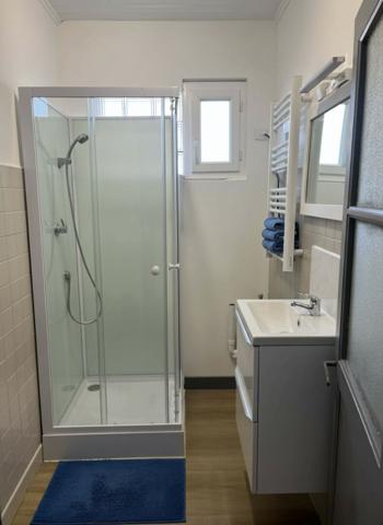 Maison individuelle avec 3 loyers à 5 min de Montpon-Ménestérol 8 pièces 137.64 m2