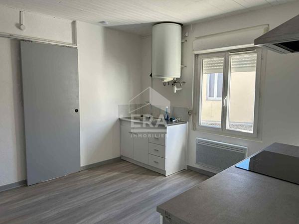 Maison individuelle avec 3 loyers à 5 min de Montpon-Ménestérol 8 pièces 137.64 m2