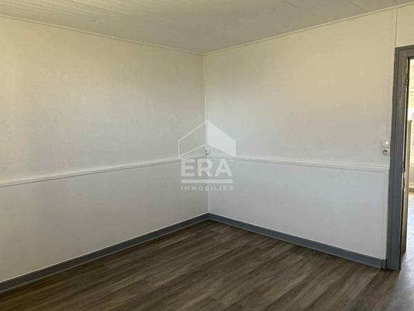 Maison individuelle avec 3 loyers à 5 min de Montpon-Ménestérol 8 pièces 137.64 m2