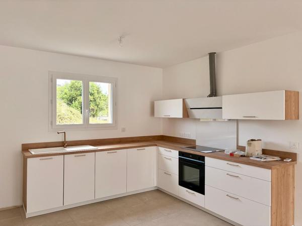 Maison 4 pièces de 85 m² à Vallon pont d'arc