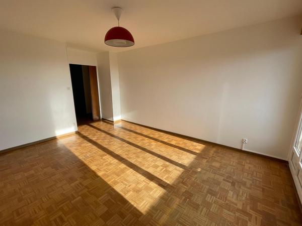 Appartement 2 pièces de 52 m² à Aubenas