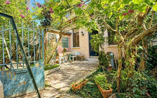 Maison à vendre    3 pièces • 67,65 m2 Paris 20