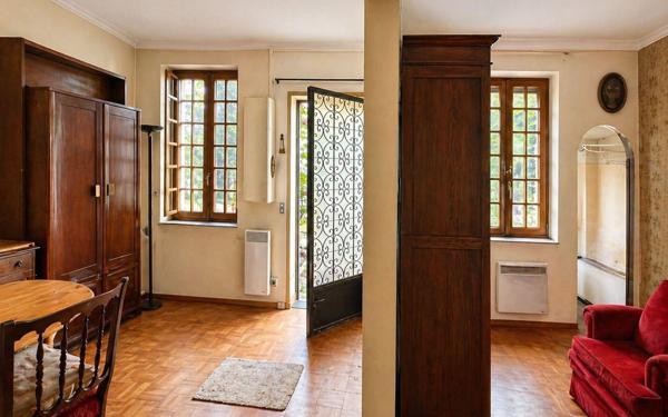 Maison à vendre    3 pièces • 67,65 m2 Paris 20