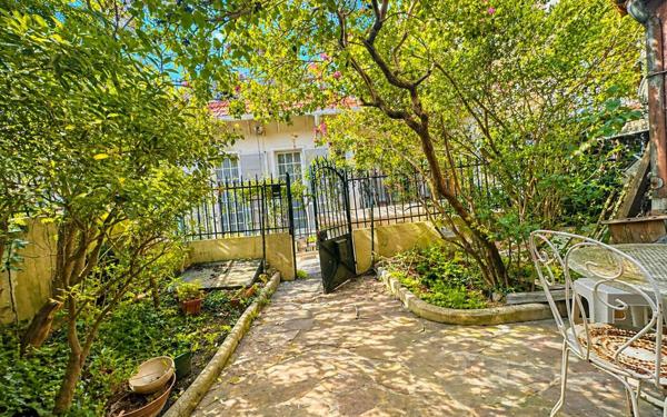 Maison à vendre    3 pièces • 67,65 m2 Paris 20
