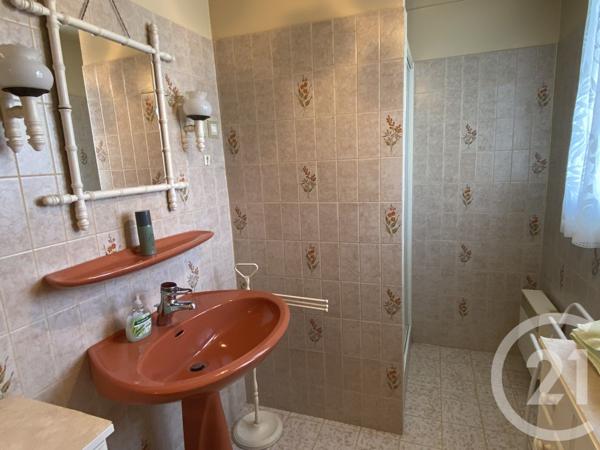 Maison à vendre  8 pièces - 145 m2 LA GUERCHE SUR L AUBOIS - 18