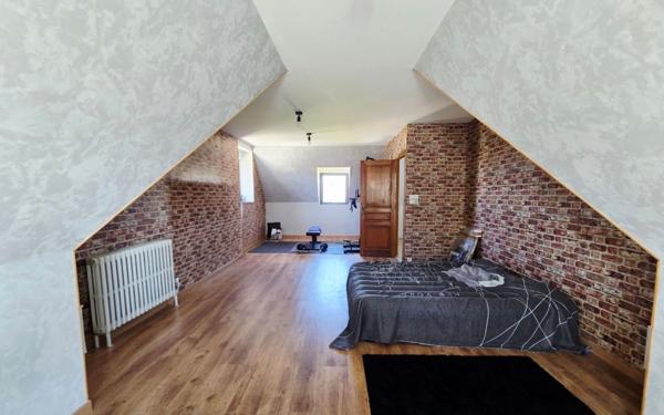 Maison à vendre    6 pièces •  Lesneven