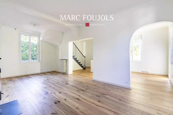 CHANTILLY – MAISON DE CARACTÈRE AVEC JARDIN