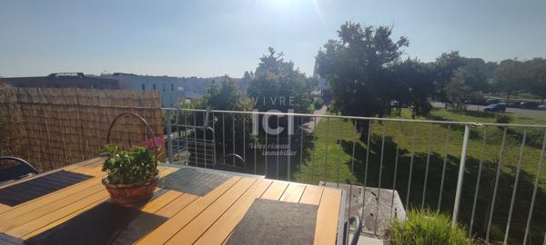 A VENDRE Appartement 77 m² 3 chambres Dernier étage avec ascenseur au coeur d'Orvault-Bourg