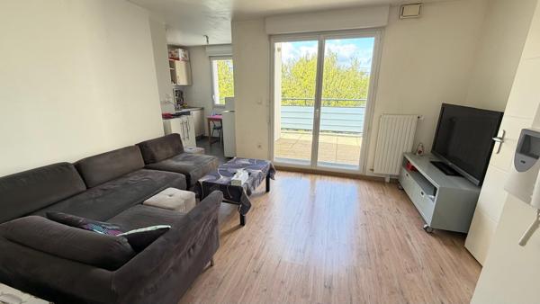 A VENDRE Appartement 77 m² 3 chambres Dernier étage avec ascenseur au coeur d'Orvault-Bourg