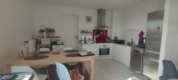 A VENDRE Appartement 77 m² 3 chambres Dernier étage avec ascenseur au coeur d'Orvault-Bourg