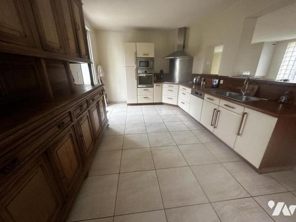 Maison de caractère, 2 logements independants sur un terrain de 1660 m²