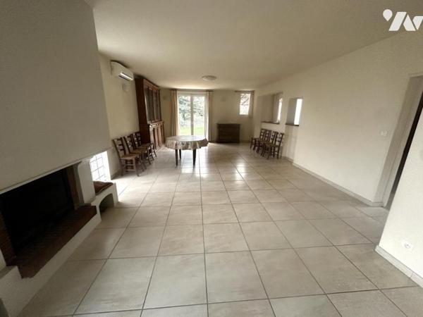 Maison de caractère, 2 logements independants sur un terrain de 1660 m²