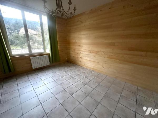 Maison de caractère, 2 logements independants sur un terrain de 1660 m²