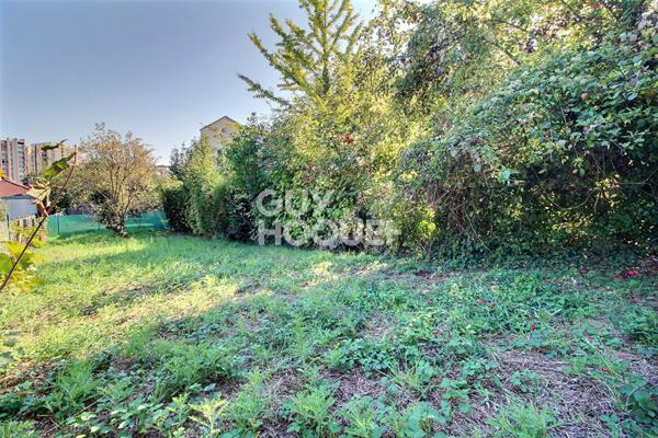 Maison Chaville - 2 NIVEAUX - 128m² surface utile - 64 m² habitable - possibilité d'extention