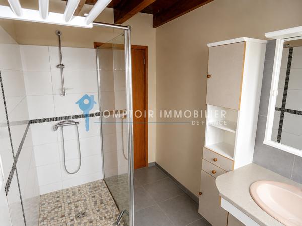 Maison 4 pièce(s) 2 chambre(s) 130 m²