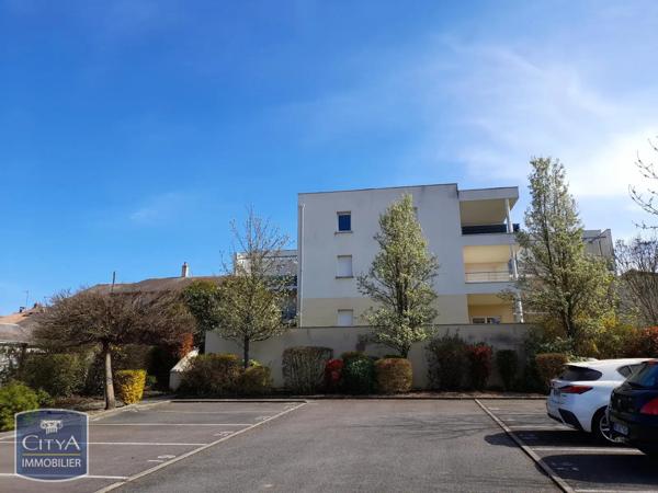 Appartement à louer 2 pièces 45.58m² Poitiers (86000)