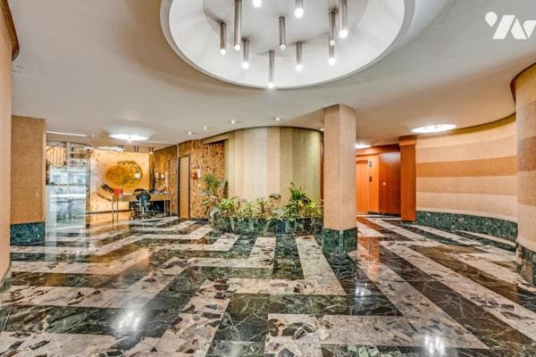 Appartement avec large balcon et vue dégagée