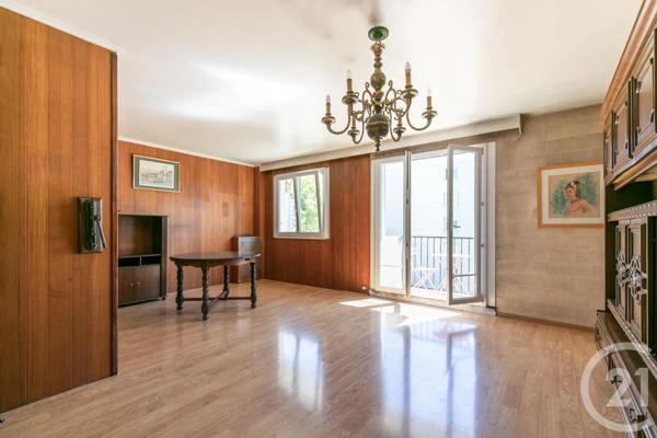 Appartement F4 à vendre  4 pièces - 75,57 m 2   ST MAUR DES FOSSES  - 94