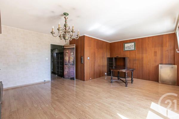 Appartement F4 à vendre  4 pièces - 75,57 m 2   ST MAUR DES FOSSES  - 94