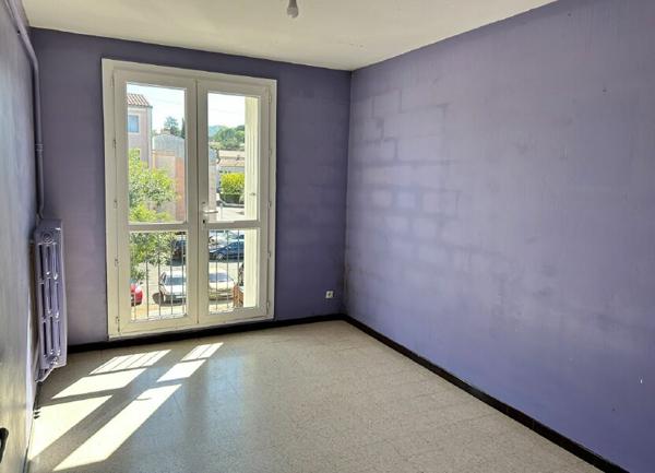 Appartement à vendre    4 pièces •  Vaison-la-Romaine