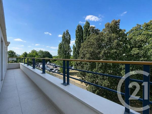 Appartement F4 à vendre  4 pièces - 82,04 m 2   MONTMAGNY  - 95