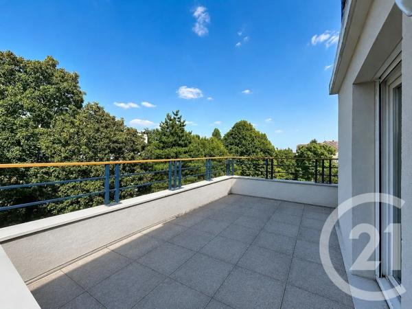 Appartement F4 à vendre  4 pièces - 82,04 m 2   MONTMAGNY  - 95