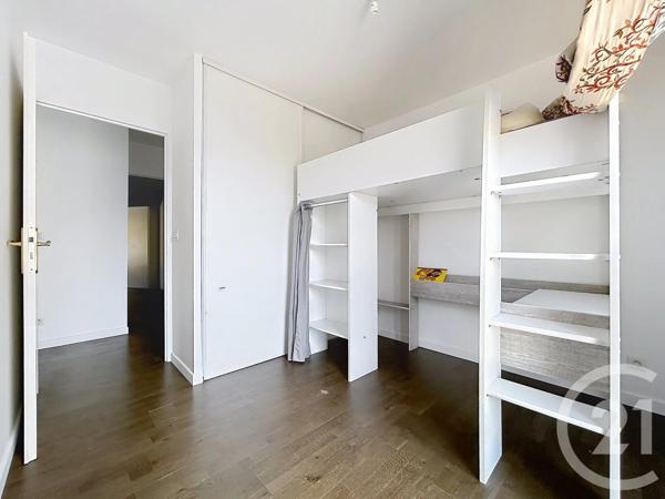 Appartement F4 à vendre  4 pièces - 82,04 m 2   MONTMAGNY  - 95