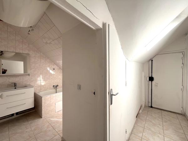 # Appartement – 32m² – Paris 4ème