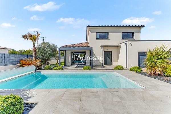 Exclusivité l'Adresse - Plaisance Du Touch - Maison contemporaine T5 de 168m² avec piscine face au Zoo & Golf de Plaisance-du-Touch (2017)