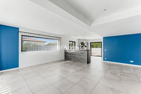 Exclusivité l'Adresse - Plaisance Du Touch - Maison contemporaine T5 de 168m² avec piscine face au Zoo & Golf de Plaisance-du-Touch (2017)