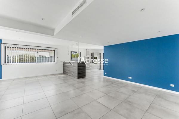 Exclusivité l'Adresse - Plaisance Du Touch - Maison contemporaine T5 de 168m² avec piscine face au Zoo & Golf de Plaisance-du-Touch (2017)