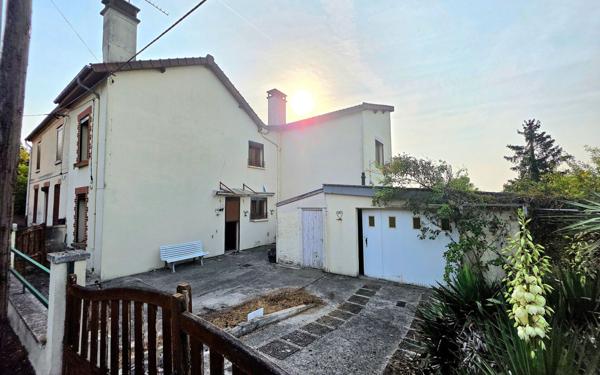 Maison à vendre    4 pièces •  Saint-Quentin