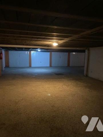 n lot de deux appartements de type T3 de 68.10m² et 83.13m² surfaces Carrez au premier étage d’une c