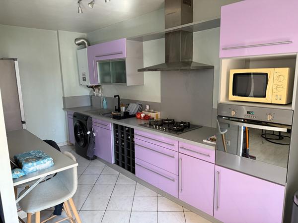 Appartement meublé 3 pièces 67.06 m2 avec balcon