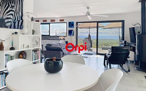 Maison à vendre    4 pièces •  Zonza