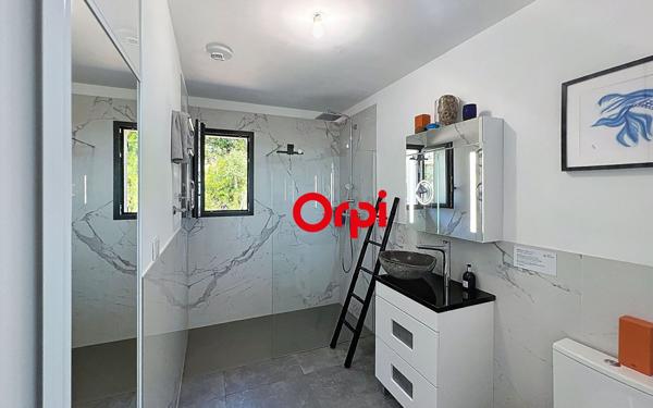 Maison à vendre    4 pièces •  Zonza