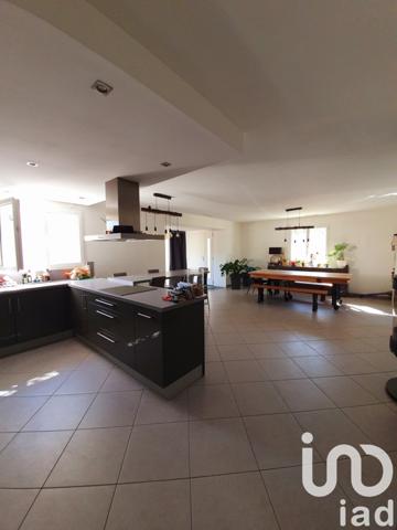 Maison à vendre 10 pièces 231 m² Lamalou-les-Bains