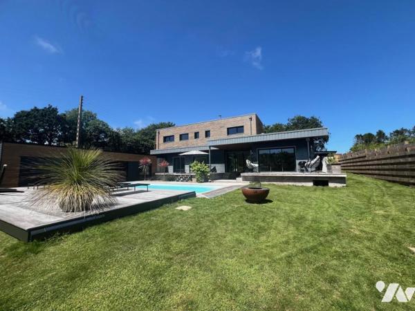 Maison d'architecte avec piscine 