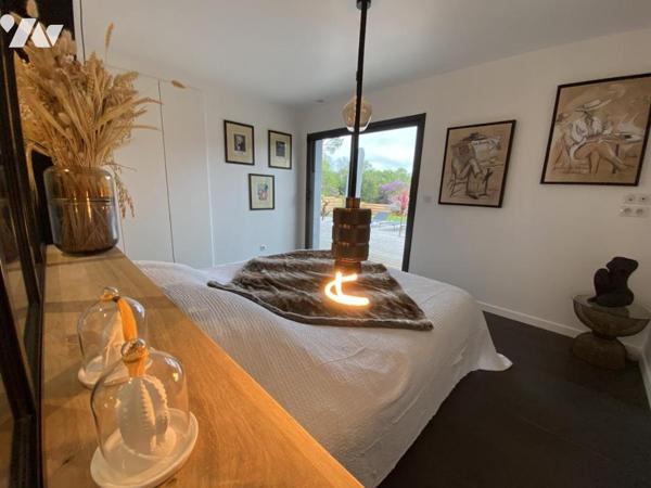 Maison d'architecte avec piscine 