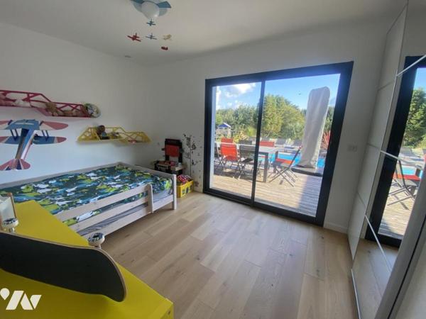 Maison d'architecte avec piscine 