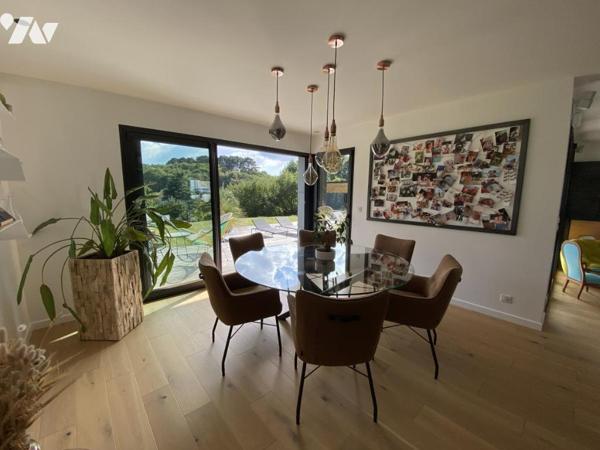 Maison d'architecte avec piscine 