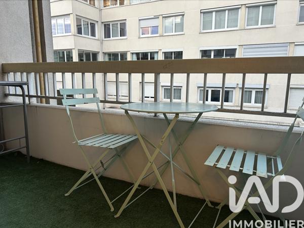 Appartement à vendre 1 pièce 28 m² Courbevoie