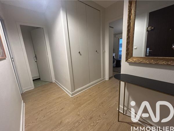 Appartement à vendre 1 pièce 28 m² Courbevoie